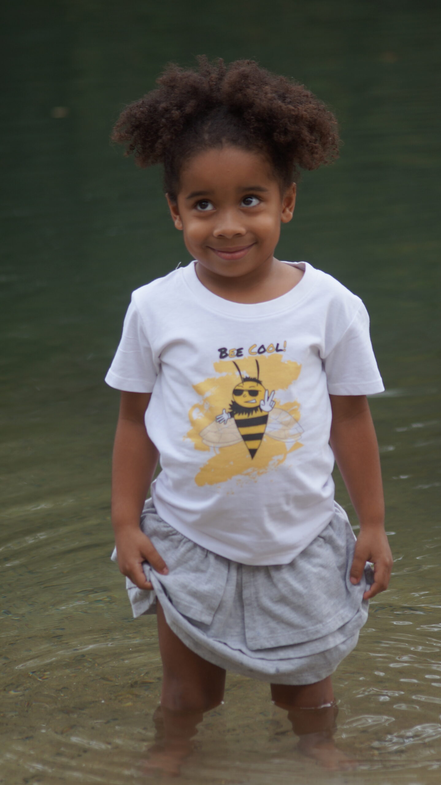 T-Shirts "Bee Cool"
